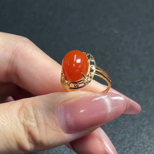 C29370190 South Red Agate Inlaid Ring, 18k Gold, Size 9, Total Weight Approx. 1.70g