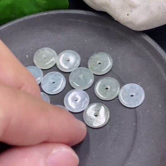 F32800605 Jadeite Beads Approx. 9.1mm