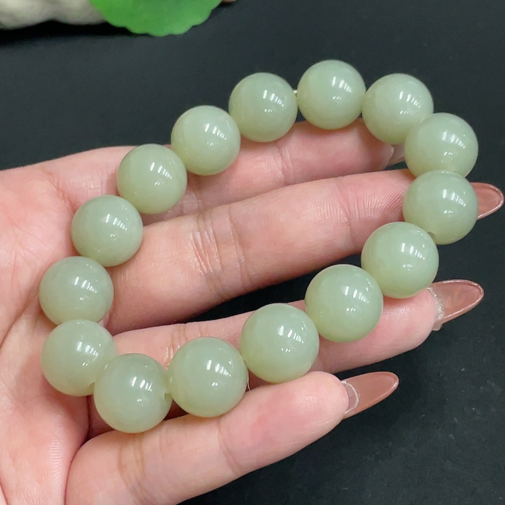 H35100383 Hetian Jade Bracelet, approx. 13.7 mm, total weight approx. 61.3g
