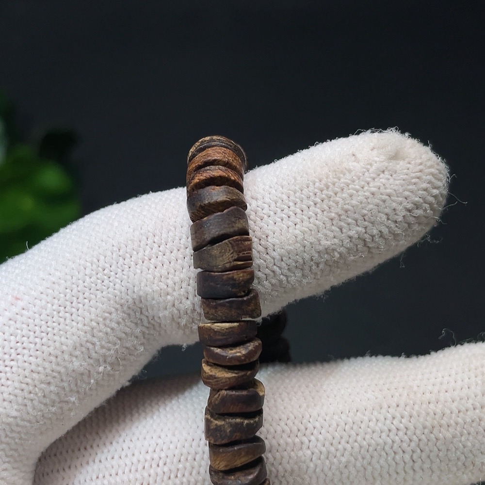 W32765929 Agarwood Bead Bracelet, Total Weight Approx. 5.4g, Size About 6.6mm