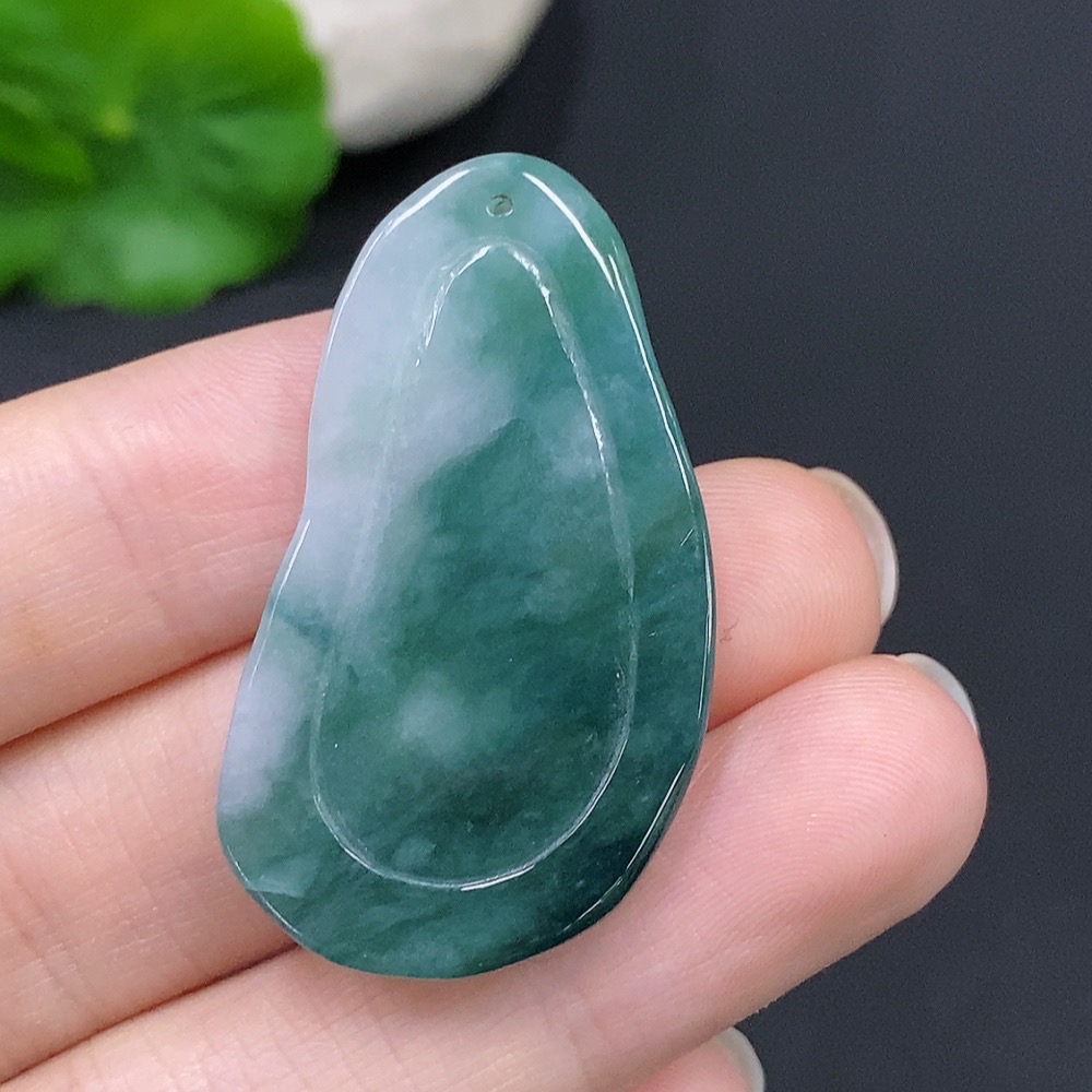 F28272530 Jadeite Enlightenment Pendant Total Weight Approx.8.5g