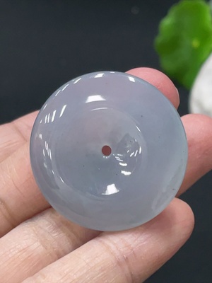 F33836973 Jadeite Peace Knot Pendant Total Weight Approx. 11.6g