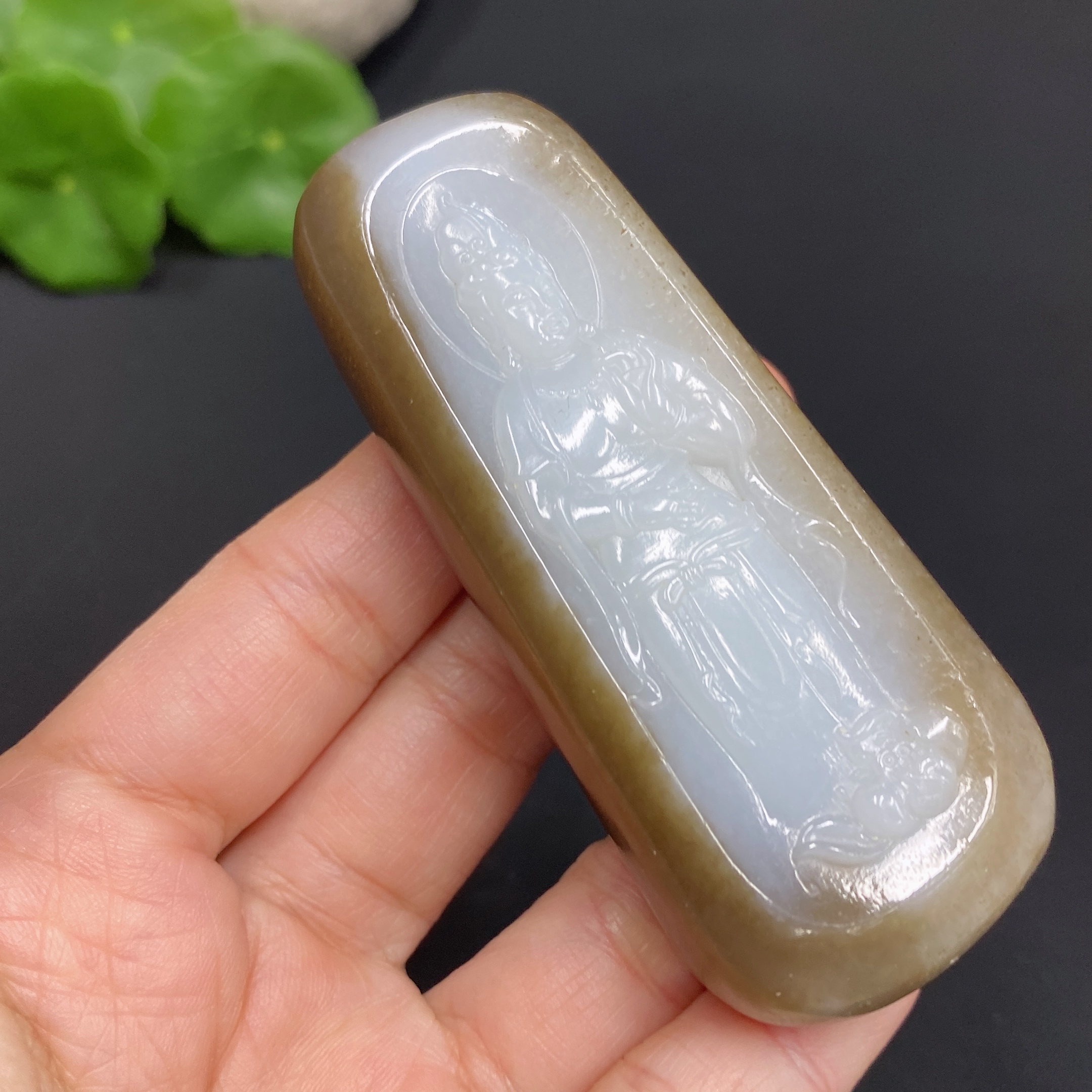 H28188516 Hetian Jade Pendant Guanyin Total Weight Approx. 89.7g
