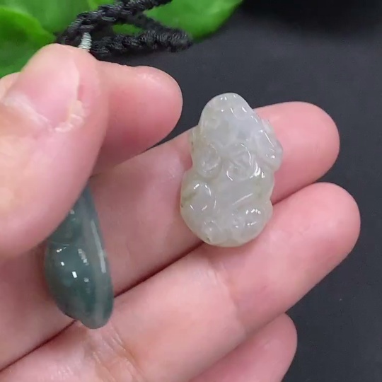 F34962705 Jadeite Pendants Sell as a Lot