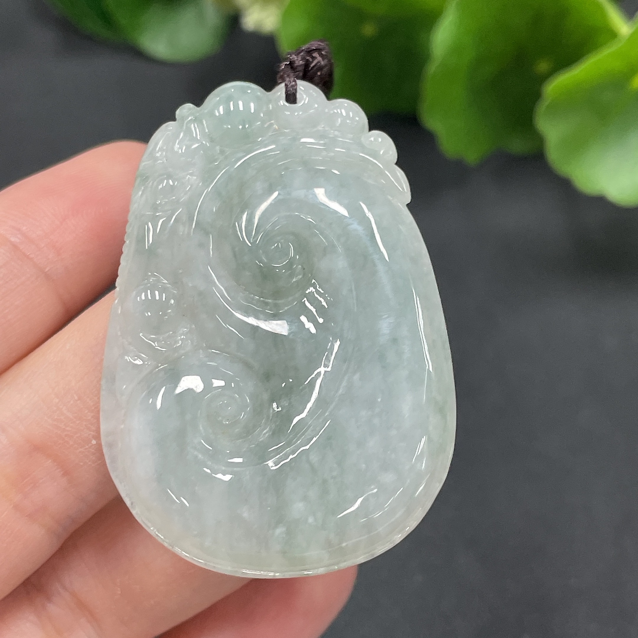 F07840709 Jadeite Pendant Ruyi