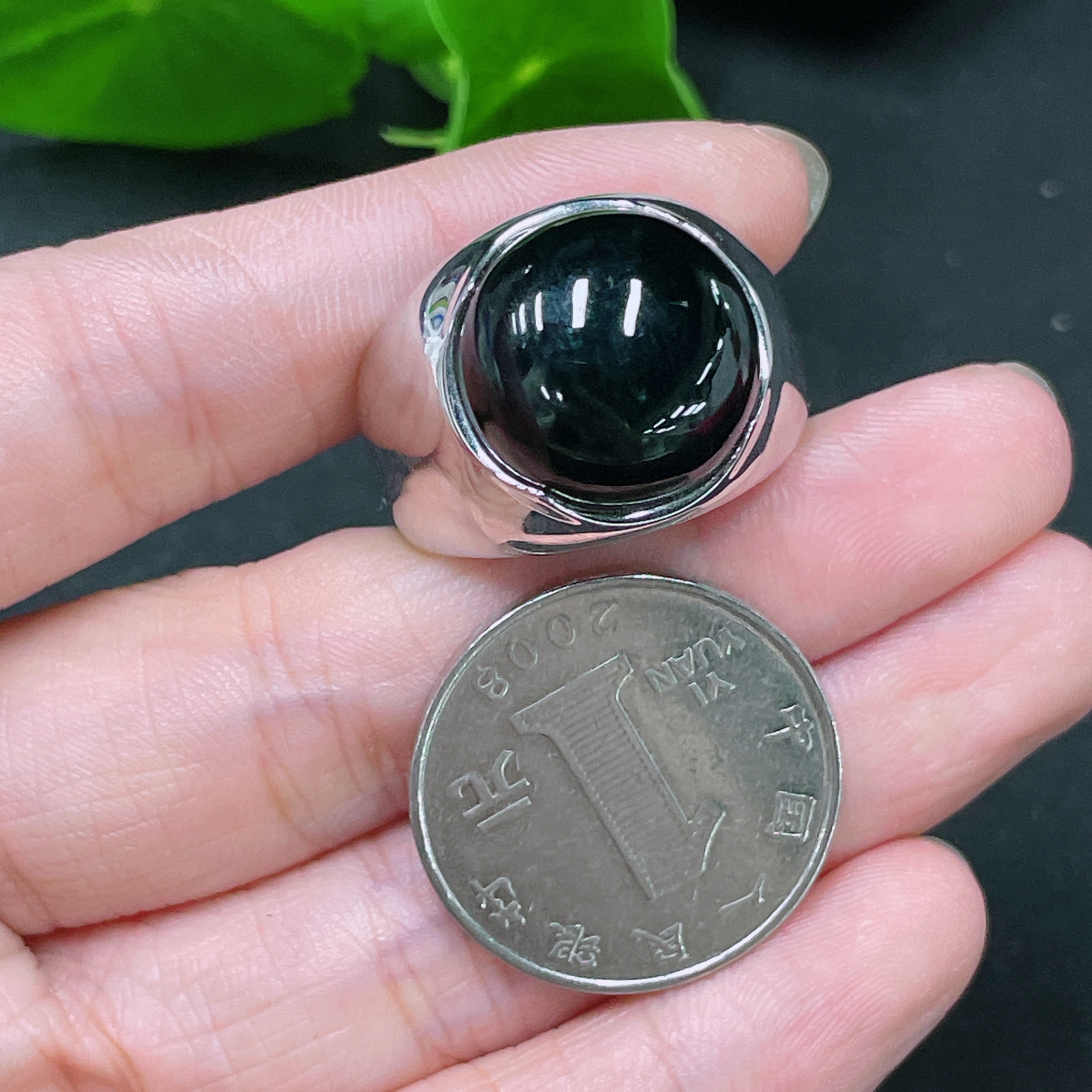 F33918837 Jadeite Cabochon Inlaid Ring (No Markings Surface Tested 18K Gold) Size 26 Total Weight Approx. 9.5g