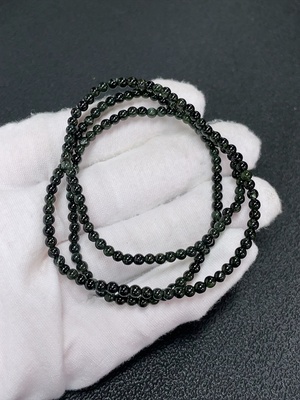 C41833232 碧玺手串 可见有机物 货品总重约9.16克 卡3.1mm左右