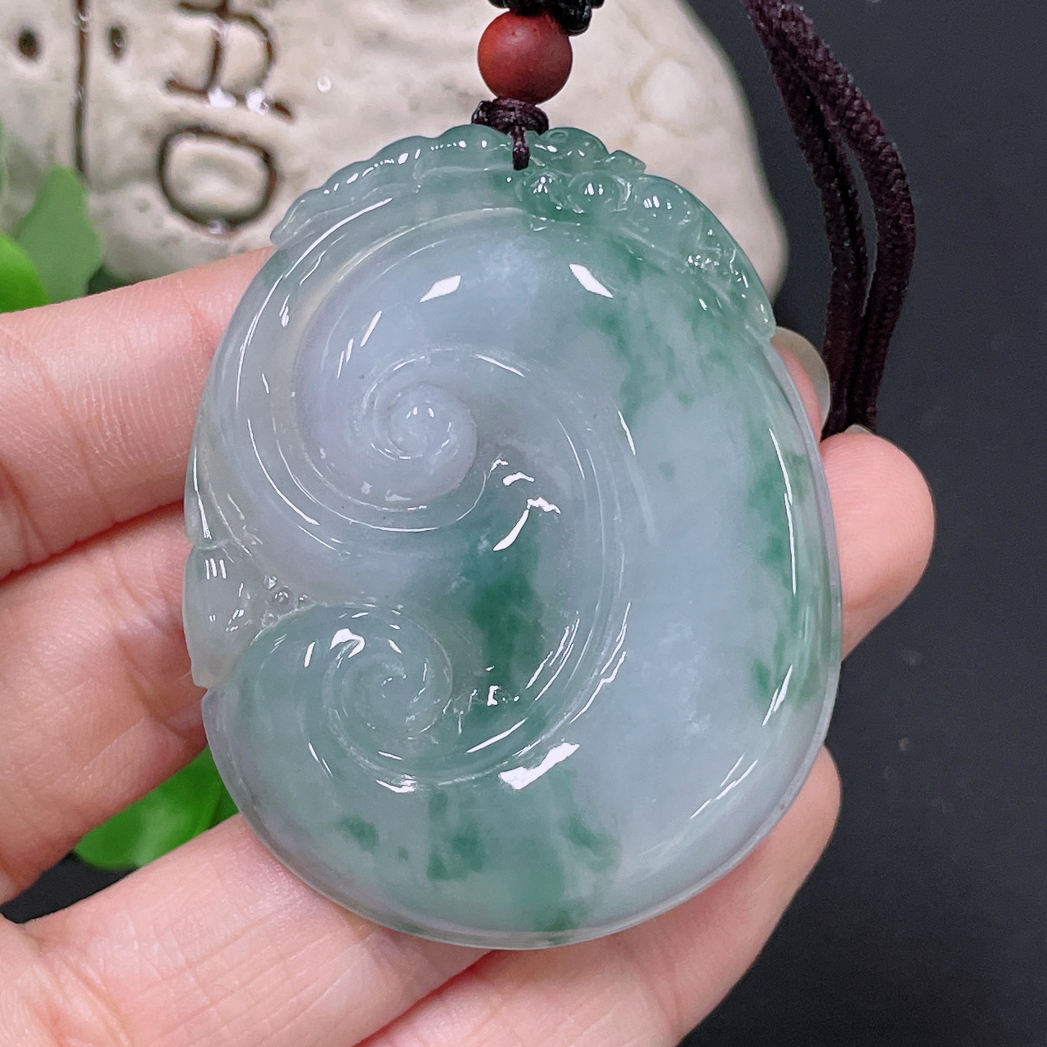 F33866084 Jadeite Ruyi Pendant with total weight approx. 33.5g including rope
