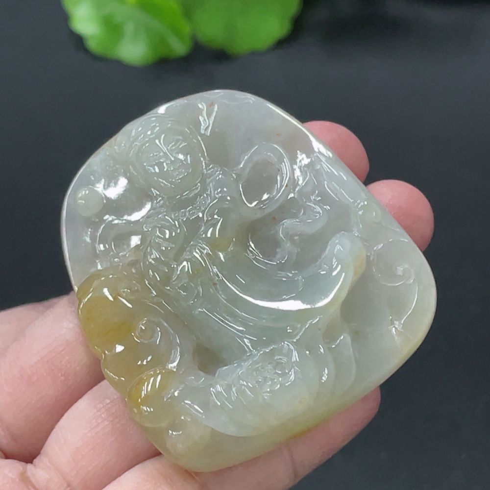 F35109714 Jadeite Guanyin Pendant, Total Weight Approximately 47.19g