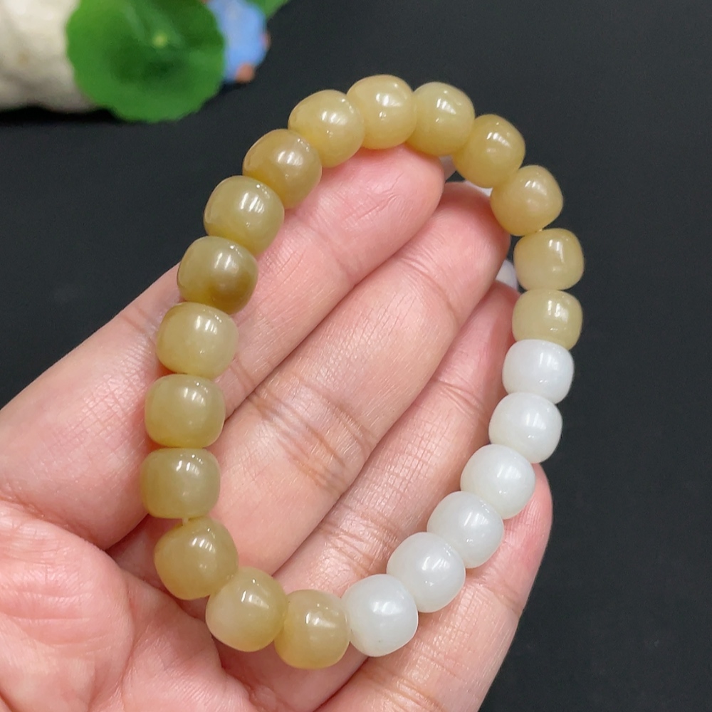 H33900674 Hetian Jade Bracelet, Approx. 8.7mm Beads, Total Weight Approx. 25.9g