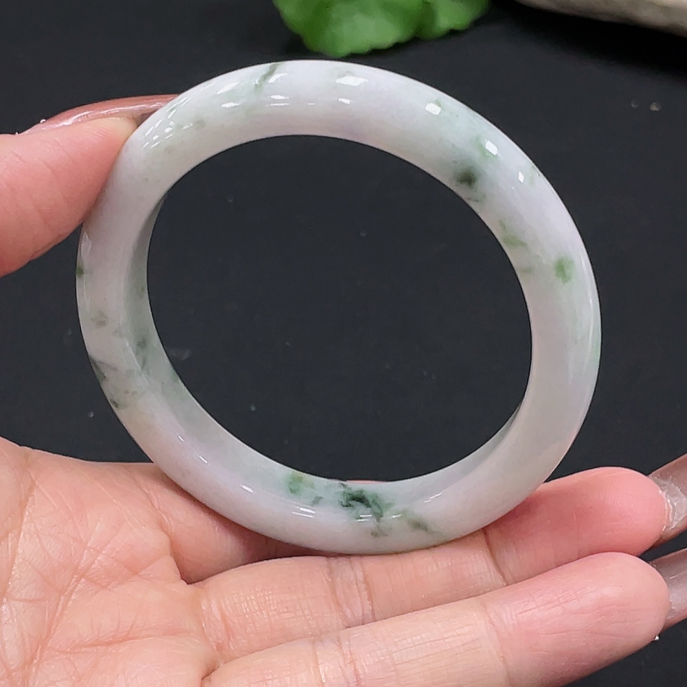 F27148501 Emerald round bracelet