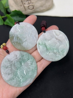 F46584812 翡翠挂件一手走