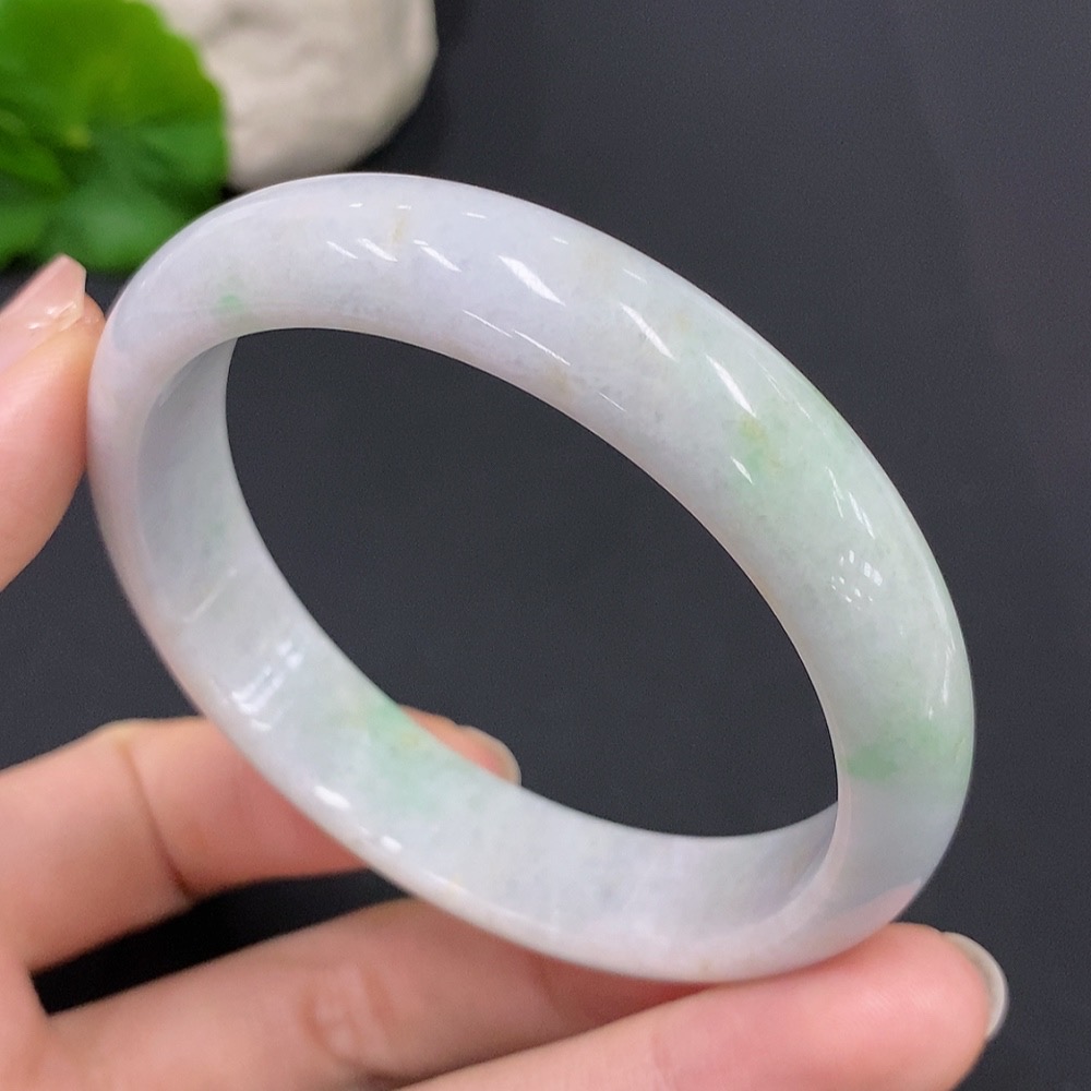 F28272257 Jadeite Round Bangle Total Weight Approx. 46.1g Size 56.5