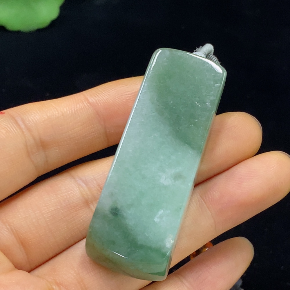 F34044983 Jadeite Pendants Sell as a Lot