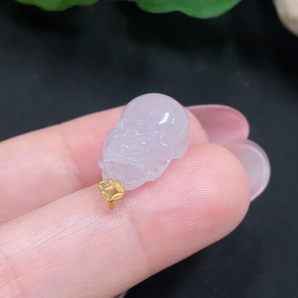 F34982763 Jadeite Pi Xiu Pendant with 18K Gold, Total Weight Approx. 2.5g