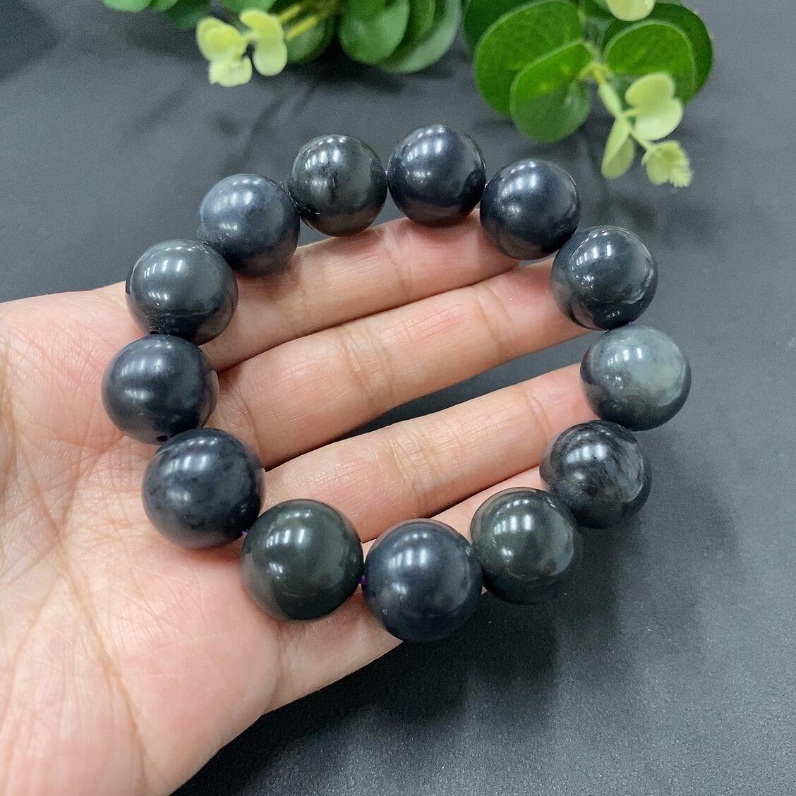 H05111350 Hetian Jade Bead Necklace, 16mm, Total Weight 79.4g