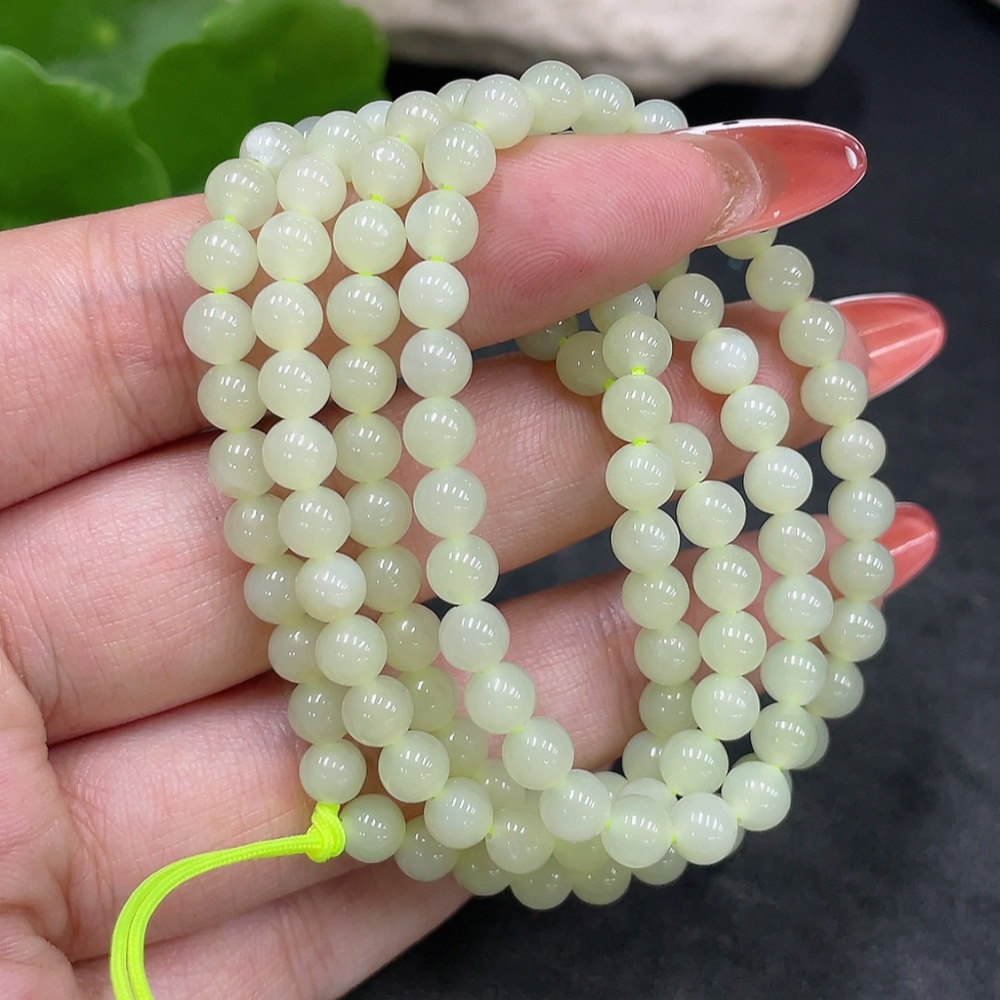 H34016224 Hetian Jade Bead Necklace Approx. 4.8mm Total Weight Approx. 22.5g