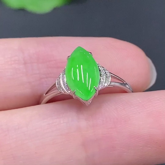 F20303532 Jadeite Cabochon Ring 18k Gold Total Weight Approx. 1.4g Size 16