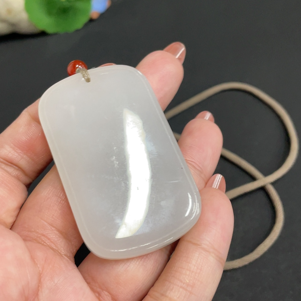 H34004080 Hetian Jade Pendant, Plain Pendant, Total Weight [with rope]: 40.6g