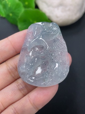 F46566674 翡翠挂件 货品总约重15.26g