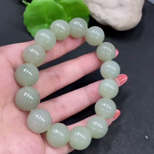 H35084451 Hetian Jade Bracelet, approx. 13.7mm, total weight approx. 63.4g