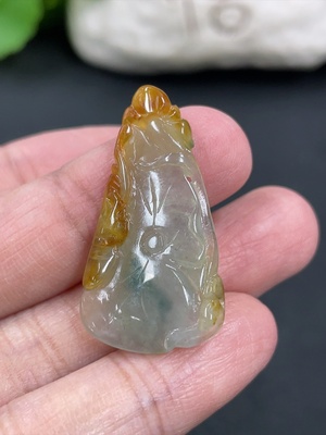 F39664906 翡翠福在眼前挂件 货品总重约3.29g