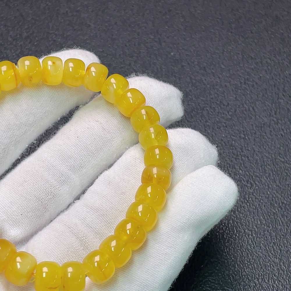 C34950425 Amber Beeswax Bracelet Total Weight Approx. 9.24g Size About 8.4mm