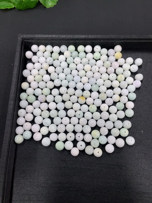 F41934316 翡翠珠子 卡9.5mm左右 一手走 货品总重约270.8g