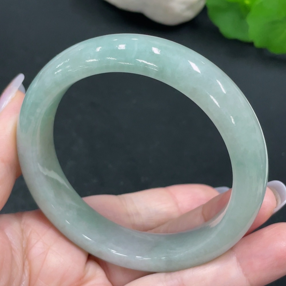 F27064645 Jadeite Round Bangle Size 56.4 Total Weight Approx. 66.7g