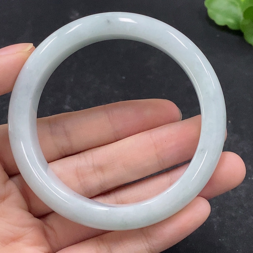 F34056483 Jadeite Round Bangle Size 55.4 Total Weight Approx. 55.36g