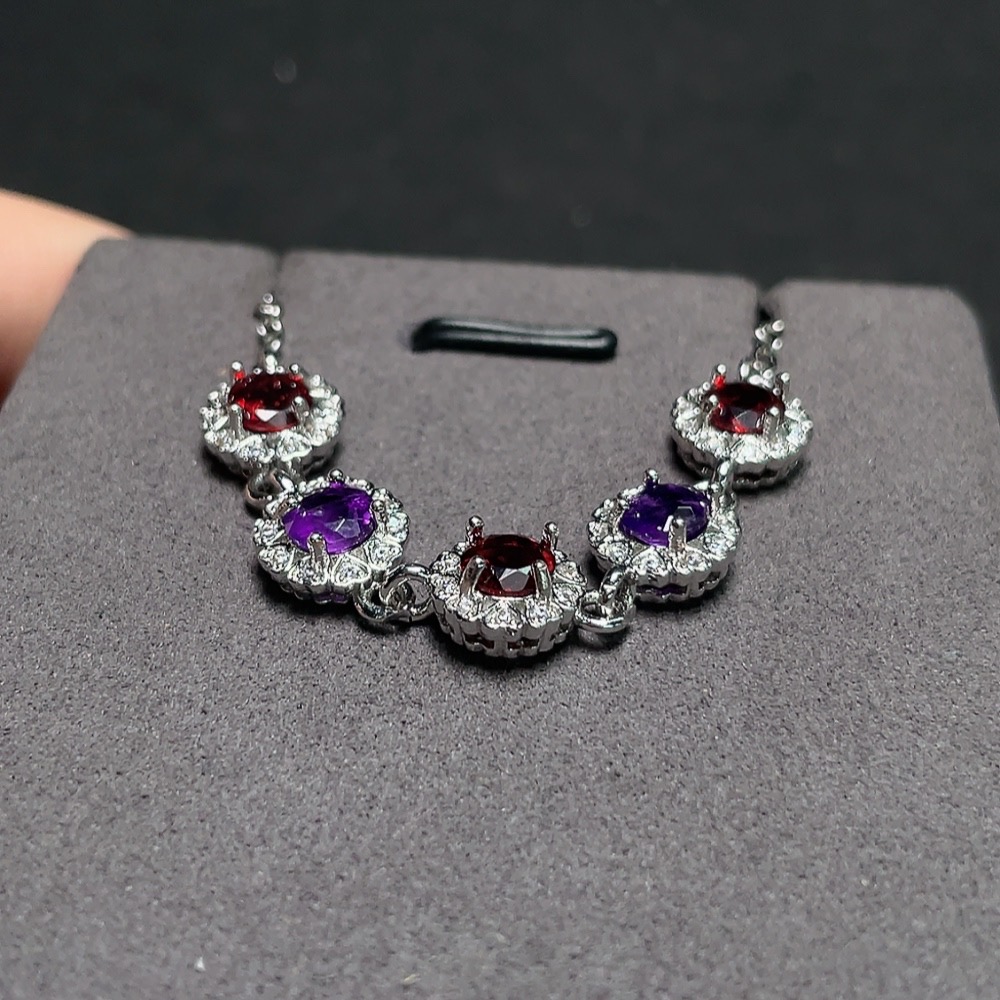 C29383947 Garnet Bracelet with Crystal, Non-Gold Setting, Total Weight Approx. 4.2g, Stone Size 4.5mm
