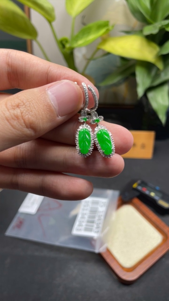 F35134343 Jadeite Lucky Bean Ear Clips 18k with Diamond Accents Total Weight Approx. 4.67g