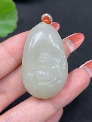 H35084599 Hetian Jade Pendant   Buddha   Total Weight (including rope): 18.8g