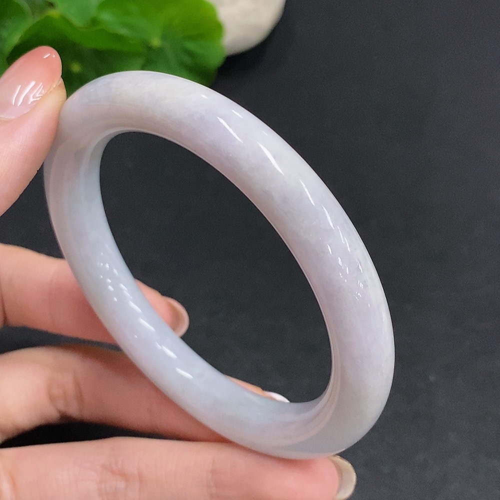 F34061261 Jadeite Round Bangle Total Weight Approx. 52.5g Size 57.5