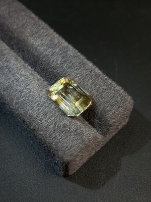 C22513665 Crystal Rough Stone Total Approx. 9.34ct