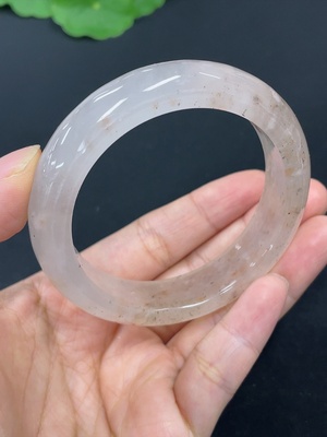 H42052555 非洲翠（独龙玉）正圈手镯    圈口52.3     货品总重约46.5g