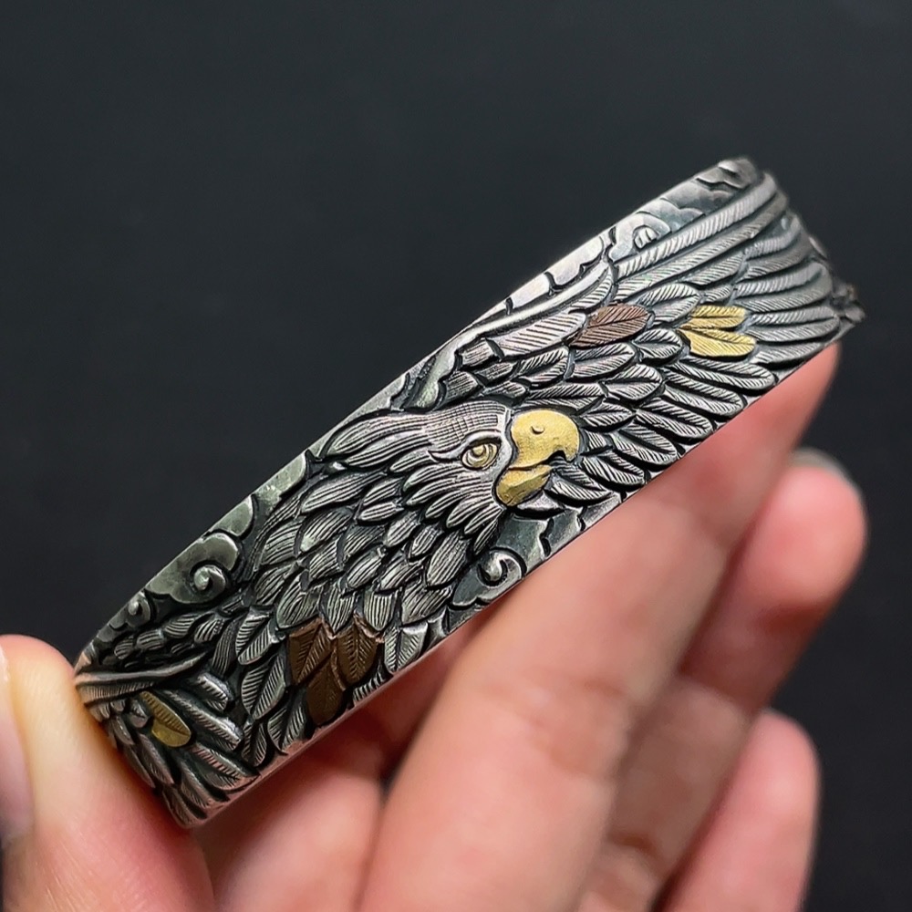 W32715825 Eagle Spreading Wings Pattern Silver Bangle Miscellaneous