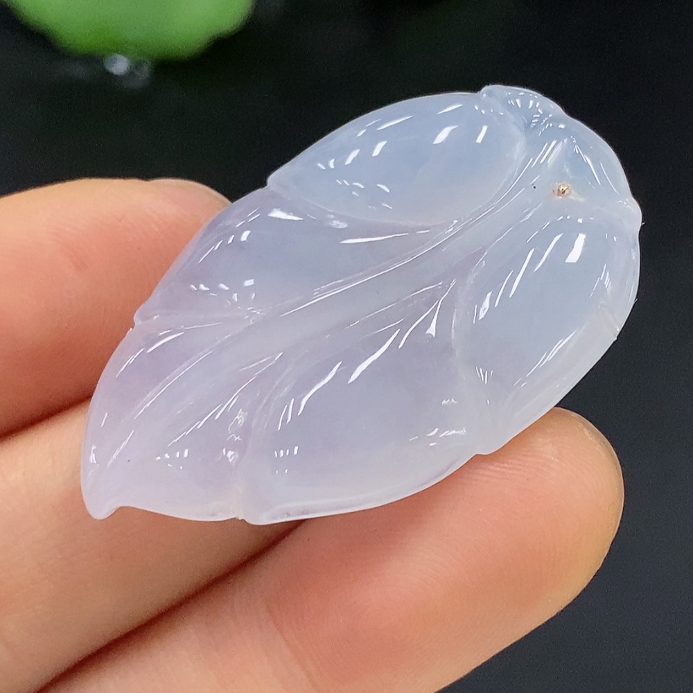 F25858388 Jadeite Leaf Pendant Total Weight Approximately 10.33g
