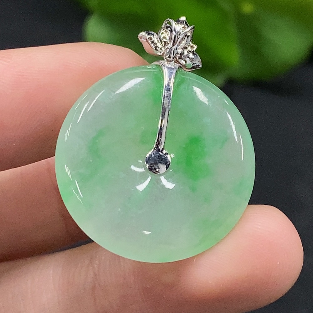 F33947176 Jadeite Safety Buckle Pendant 18K Gold Total Weight Approx. 5.9g (With Diamond Accents)