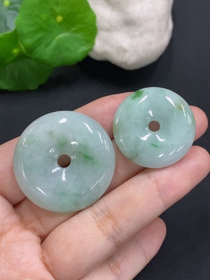 F32801524 Jadeite Safety Buckle Sell as a Lot