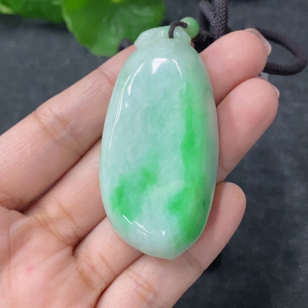 F34029985 Jadeite Pendant Fu Gua, Total Weight Approx. 43.69g Including Rope, With Non-A Beads
