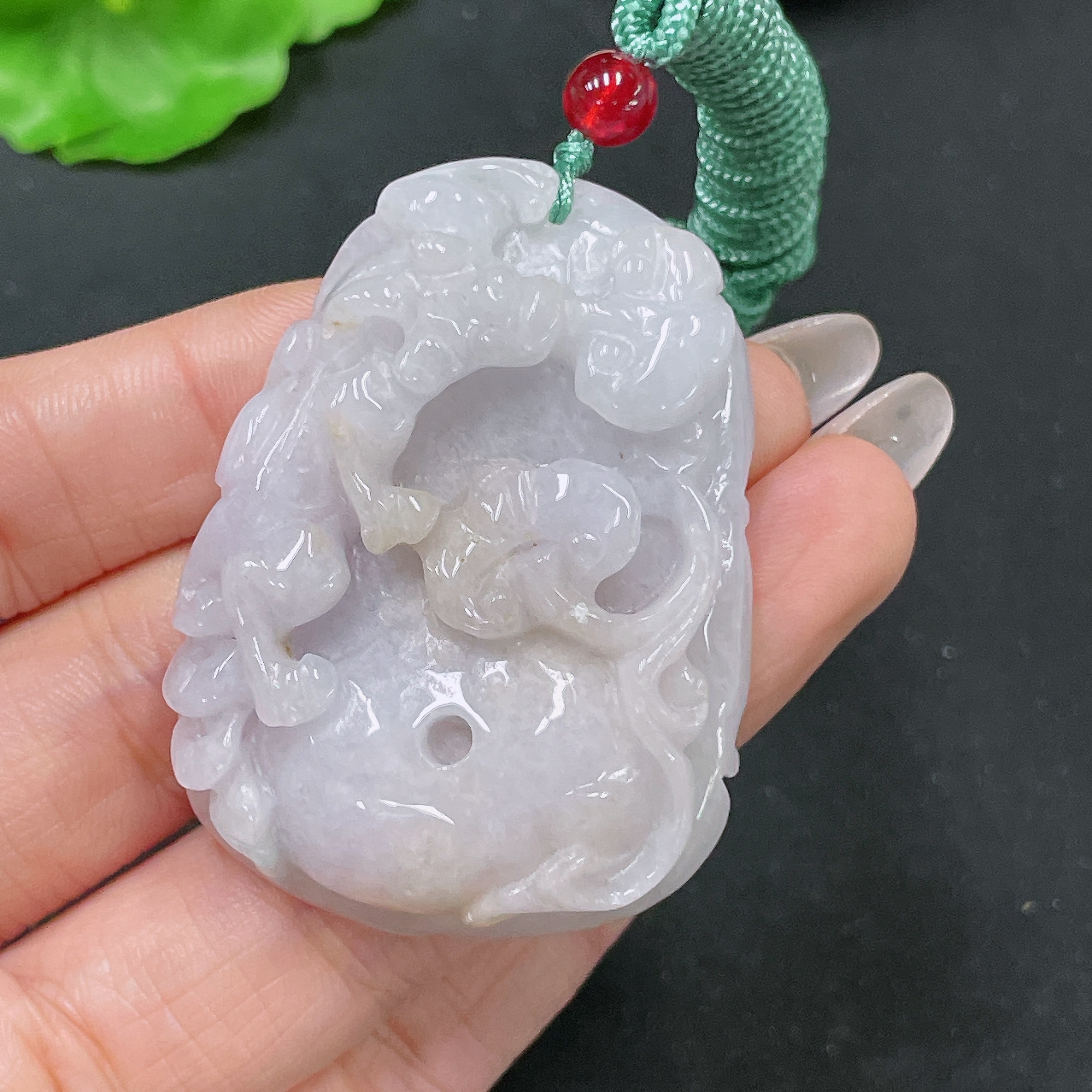 F35105378 Jadeite pendant with non-A grade beads, including rope, total weight approximately 43.14g