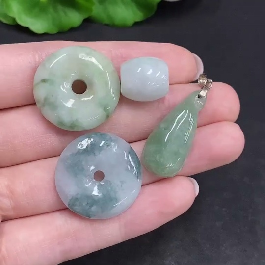 F34002274 Jadeite Pendants Sell as a Lot Non-Gold Inlaid