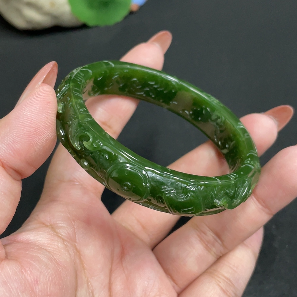 H34004262 Hetian Jade Jasper Carved Flower Bracelet Size 57.3 Total Weight Approx. 44.1g