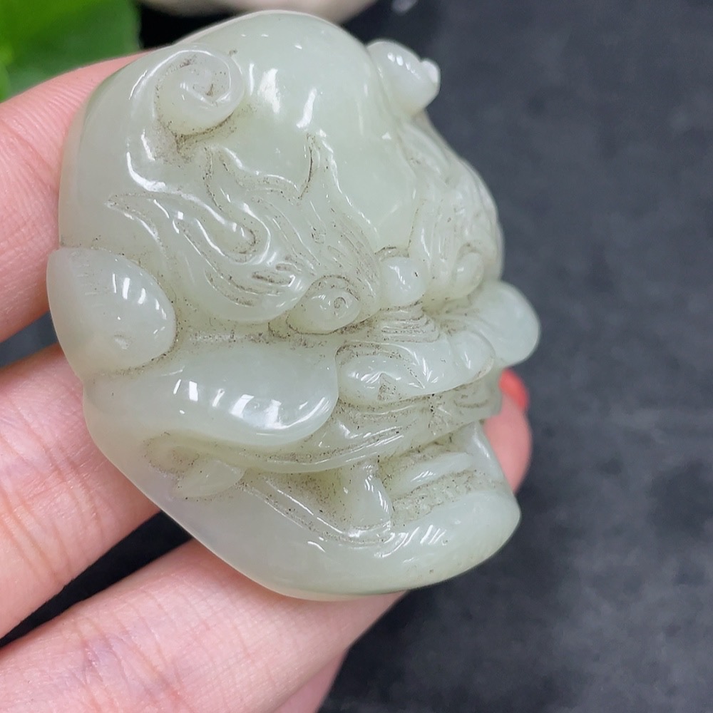 H34960374 Hetian Jade Pendant Auspicious Beast Total Weight: Approx. 42.3g