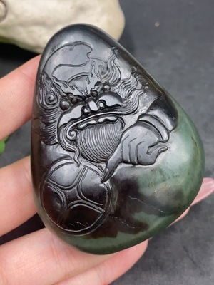 H33924675 Hetian Jade Handheld Carving - Zhong Kui - Undetermined Skin Color Origin - Total Weight Approx. 180.3g