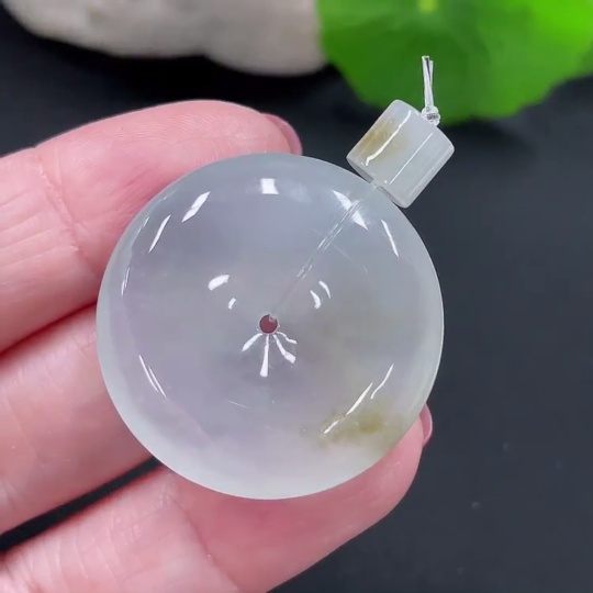 F24787490 JadeitePeace Knot Pendant, Total Weight Approx. 11.4g