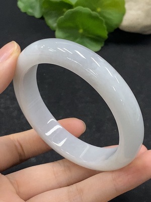 F34056423 Jadeite Round Bangle Size 56.6 Total Weight Approx. 59.76g