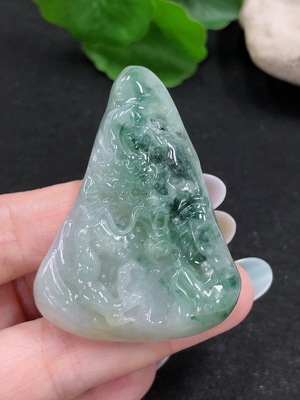 F33898772 Jadeite Dragon Pendant, Total Weight Approximately 24.4g