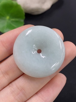 F42969707 翡翠平安扣挂件  货品总重约13.4g